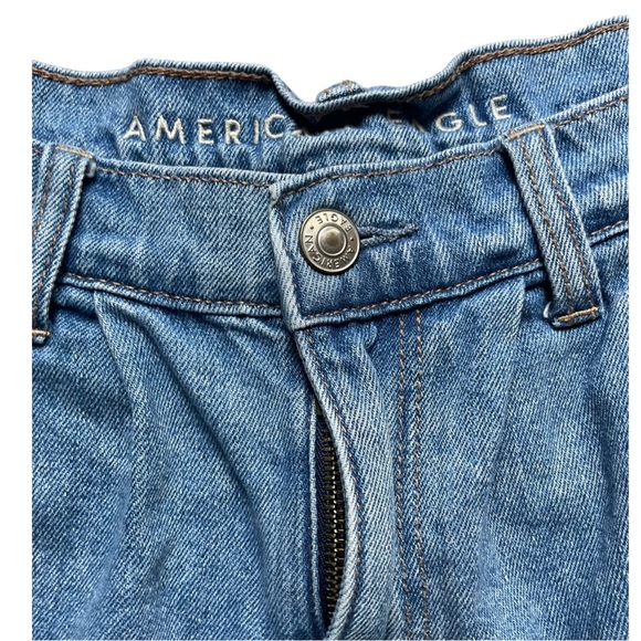 American Eagle Outfitters Denim Pleated Mom Short Classic Blue Size 6 - Picture 7 of 11